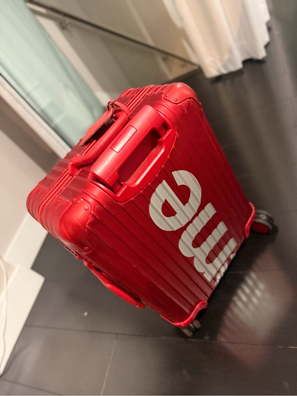 Supreme RIMOWA Topas Multiwheel aluminum 45L Suitacase